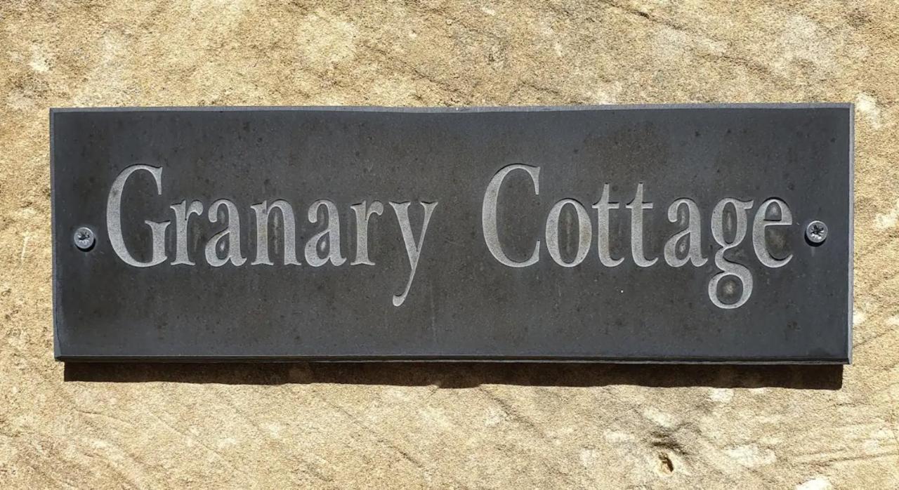 Granary Cottage - Luxury Barn Conversion Weston Subedge Екстериор снимка