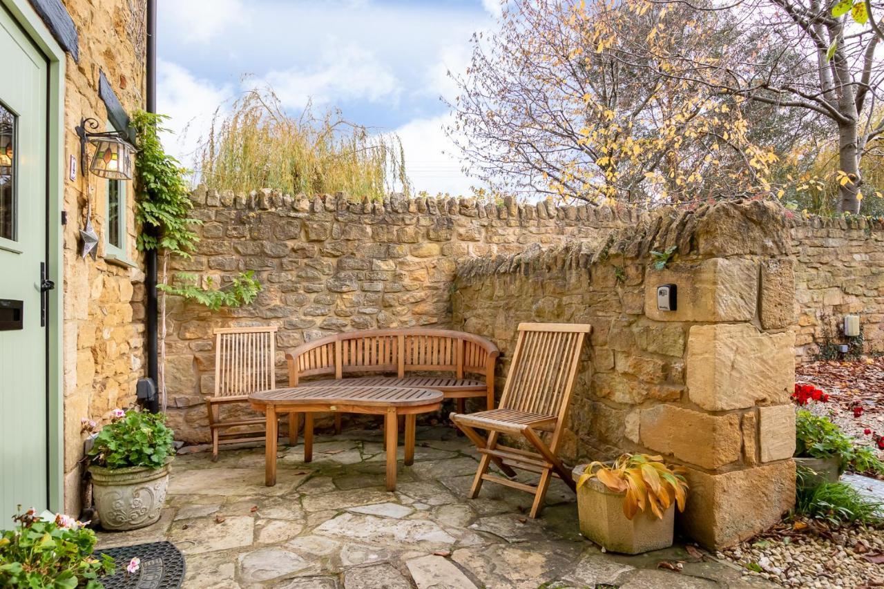 Granary Cottage - Luxury Barn Conversion Weston Subedge Екстериор снимка